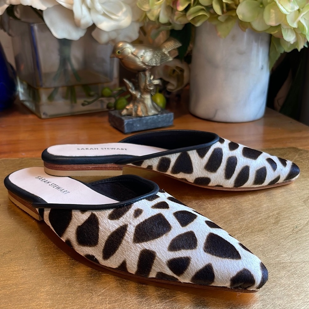 NWOT! Sarah Stewart Mabrey Mule Flats